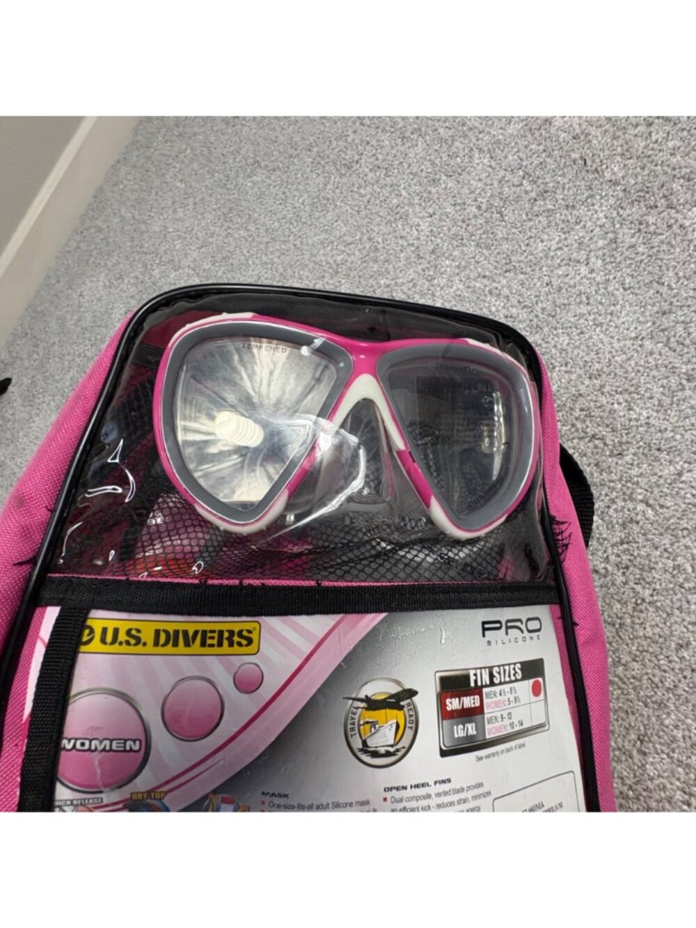 US Divers Pro Silicone Women Snorkeling Set Pink Gray Small Medium New - Picture 7 of 8